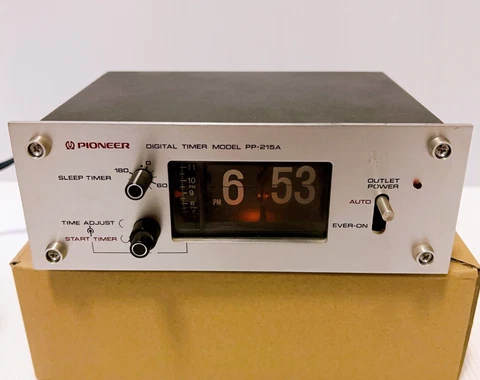VINTAGE Pioneer Flip Digital Clock PP-215 50/60Hz Space Age mid century Japan Cover