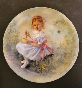 Little Miss Muffet Plate Mother Goose by John McClelland 3rd Issue RECO 1981 - Picture 1 of 3