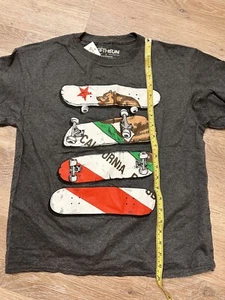 Kids T-shirt 𝐂𝐚𝐥𝐢𝐟𝐨𝐫𝐧𝐢𝐚 𝐑𝐞𝐩𝐮𝐛𝐥𝐢𝐤 𝐑𝐢𝐧𝐠𝐞𝐫 𝐓𝐞𝐞 Size L - Picture 1 of 4