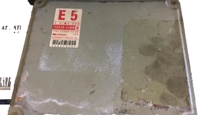 33920-52GN0 Chevrolet Geo Metro 1997 ecm ecu computer - Image 1 of 2