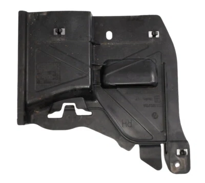 RH Floor Plan Splash Guard Cover  VW Golf Sportwagen Alltrack MK7 5Q0 825 272 A - Imagem 1 de 3