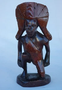 7" Vintage geschnitzte Holz afrikanische Figur Sammlerstück Baum - Bild 1 von 10