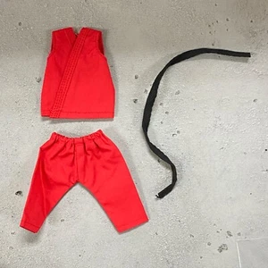 SU-KEN-RED: 1/12 Rojo Karate Gi uniforme para JADA Street Fighter Ken - Imagen 1 de 4