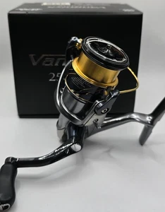 Shimano 16 Vanquish 2500HGS-A Spinning Reel from Japan - Picture 1 of 15