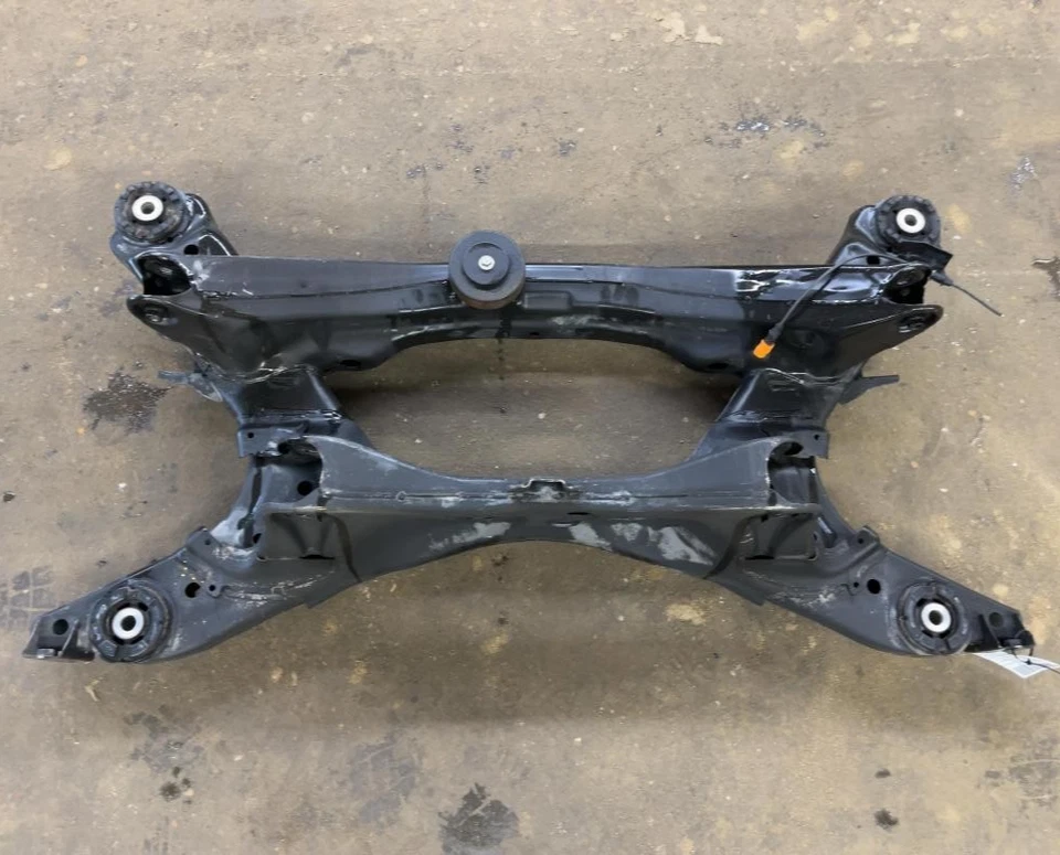 2009 - 2011 年本田 Pilot 后 FWD 子框架横杆发动机摇篮组件 Oem — 第 1/4 张图片