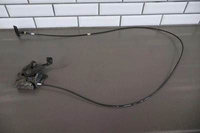 Оригинальная защелка капота 99-05 Mazda Miata NB с тросом выпуска - Изображение 1 из 4