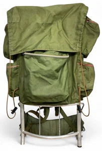 Vintage B2 Kelty Pack? Large Backpacker Aluminum Frame Green 60s Collectible - Picture 1 of 24