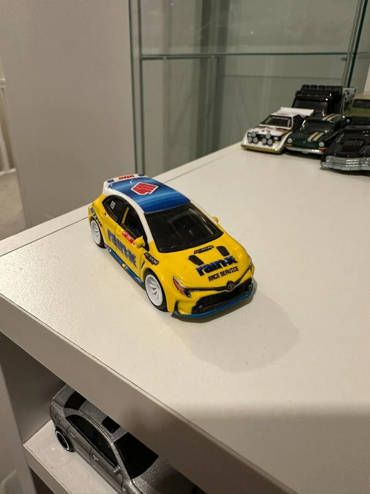 Hot Wheels Premium Real Riders Car Loose Mint Rubber Wheels Toyota Corolla - Image 1 of 1