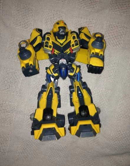 Grand Robot 28 cm Transformers Auto jaune ancien 2006 Hasbro - Photo 1/1