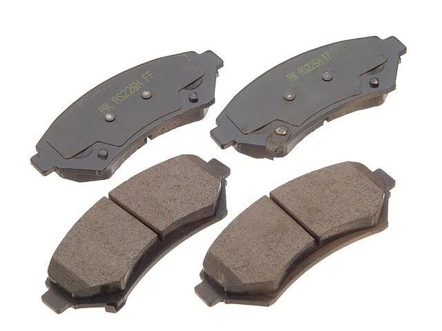 Juego de pastillas de freno delanteras para Chevy Monte Carlo 2000-2005 2002 2001 2003 2004 MK554HX Foto 1 de 1