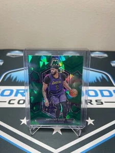 2023-24 Panini Mosaic - #73 Anthony Davis Green Ice - Picture 1 of 2
