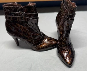 Antonio Melani Stiletto Booties Rhapsody Patent Leather Brown Croc 6M Mob Wife - Picture 1 of 10