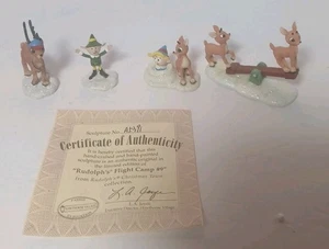 Hawthorne Village RUDOLPH'S FLIGHT CAMP Weihnachtsstadt Zubehör MINIATUREN Set - Bild 1 von 6