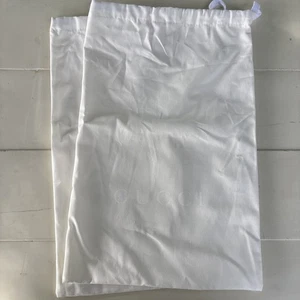 NUEVO Bolso para el Polvo Gucci 17.5” x 11.5” Blanco Logo Cordón Algodón Almacenamiento de Regalo (2) - Imagen 1 de 7