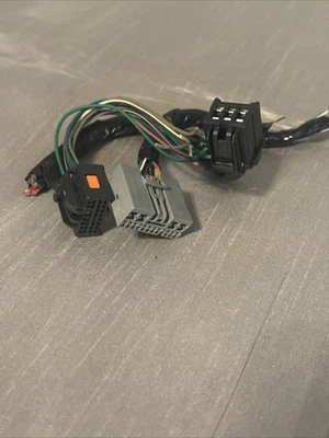 2010-2015 Cadillac SRX Liftgate Pigtails Plugs Wiring Harness - Image 1 of 4