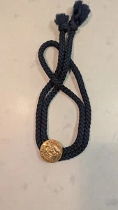 Bolo Tie Cravate Texanne Piece Dorée Richard Wagner Vintage Ancienne Rare  - Picture 1 of 4