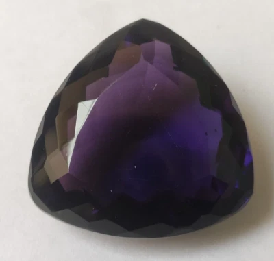 Purple Amethyst 67.00 Ct. Trillion Facet Cut Loose Gemstone for Ring & Pendant - Image 1 of 4