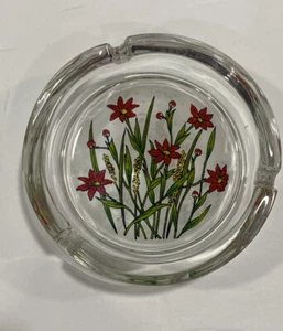 Vintage Floral Glass Ashtray White Center With Red Lilies Flowers 4" Clear RARE - Picture 1 of 5