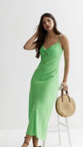 New Look nagelneues Kleid mit Etikett Größe 14 grün  - Bild 1 von 2