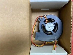EPSON DC BRUSHLESS PROJECTOR INTAKE FAN CE-7020L-01 - Picture 1 of 1