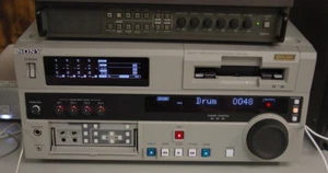 SONY DSR-1800P 1800P DVCAM DVCPRO DV VTR >TEST &COLLECT - Picture 1 of 5