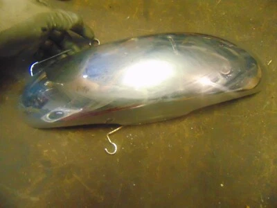 Guardabarros delantero cromado Magna 1982 1983 Honda 82 VF750C VF 750 C V45 Foto 1 de 4