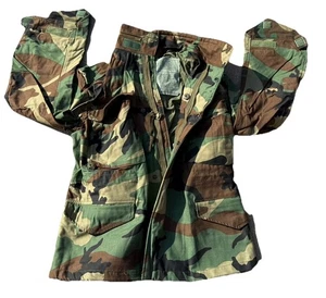 USGI M-65 Cold Weather Field Coat Size X-Small Short Woodland Camo BRANDNEU - Bild 1 von 9