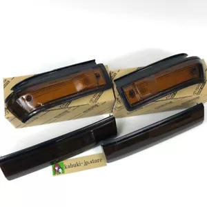 TOYOTA Genuine TRUENO AE86 Turn Signal Lamp Indicators & Headlight Eye Brow OEM - Picture 1 of 15