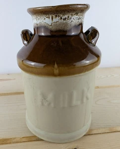 Brown Drip Glaze Brown Ware Pottery Embossed Milk Jug 2 Handles 7" - Imagen 1 de 11