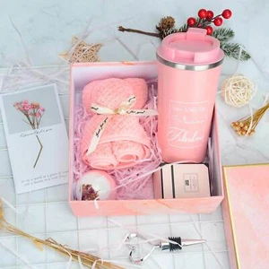 Luxus Geschenkbox für Frauen – Thermobecher, Duftkerze & SPA-Set Geschenk - Bild 1 von 15