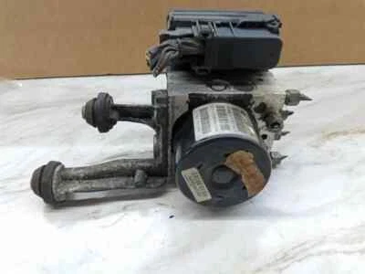 2009-2010 Chrysler 300 ABS Anti Lock Brake Actuator Pump - Image 1 of 3