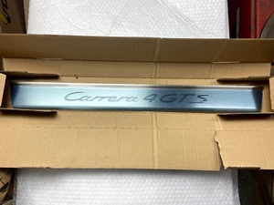ORIGINAL Porsche 911 997 Carrera 4 GTS Türschweller 99755198118 - Bild 1 von 2
