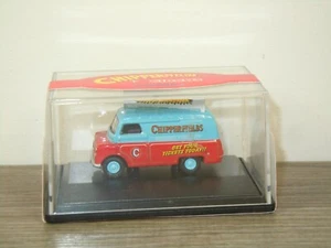 Bedford CA Van Chipperfield - Oxford CH027 - 1:76 in Box *68664 - Imagen 1 de 2