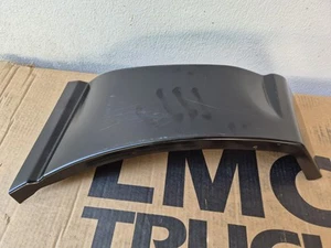 1999-2006 GMC Yukon XL-Reparaturblech Kotflügel rechts hinten (auch Chevrolet) - Bild 1 von 4