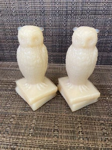 2 Vintage Westmoreland Butterscotch Glass Owl On Book Figurines 3.5" - Picture 1 of 2