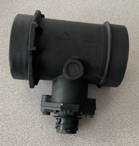 1992–1995 BMW 325 530 MASS AIR FLOW SENSOR METER 0280217502 / 1747155 USED OEM - Picture 1 of 14