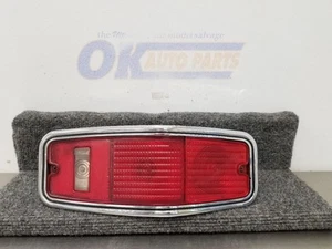 86 JEEP GRAND WAGONEER TAIL LIGHT LAMP ASSEMBLY LEFT DRIVER - Picture 1 of 12