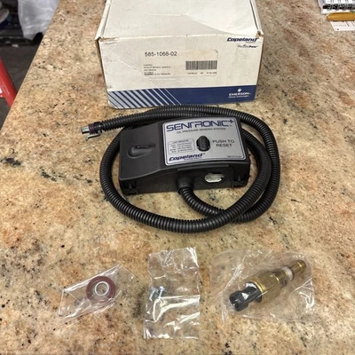 Módulo y sensor de presión de aceite Copeland 585-1066-02 Sentronic 3 TOTALMENTE NUEVO Foto 1 de 4