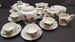 Vintage Porcelain Miniature Moss Rose & Gold Tea Set Made in Japan 24 pcs - Picture 1 of 12