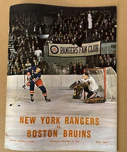 1966 Rangers ProgramW/Bobby Orr #2 Career Goal/Photos/Boston Bruins Scored Ex🥏 - Picture 1 of 13