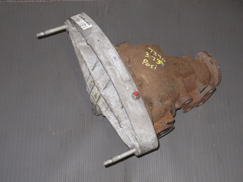 03 04 05 Ford Expedition Lincoln Navigator Rear Axle Carrier 3.73 POSI 72K Miles - Изображение 1 из 1