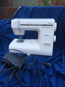 White Janome My Excel 18W Sewing Machine Nice and Clean