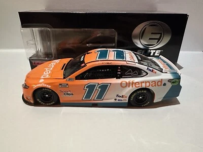 Элитный автомобиль 2021 No11 Denny Hamlin масштаб 1:24 - Изображение 1 из 4