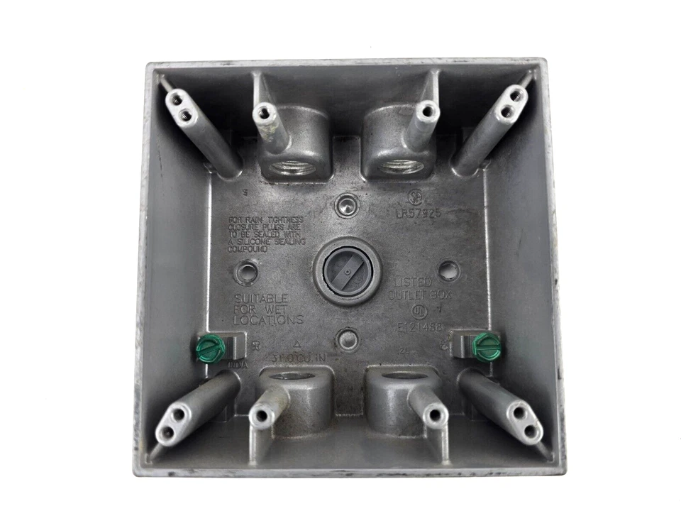 Sigma Engineered Solutions 2-Gang Серая Металлическая Всепогодная Коробка - Изображение 1 из 3