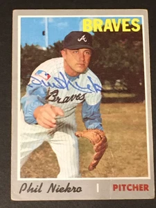 PHIL NIEKRO ~ 1970 Topps Signed Autograph AUTO •Braves •HOF ‘97 (d.2020) - Picture 1 of 3