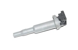 Zündspule Zündkerzenstecker  7638477 E81 1.6 90KW N43 Original Bosch  - Picture 1 of 5
