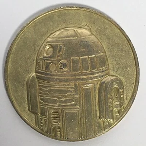 RARE Star Wars R2-D2 Collectible Coin Lucasfilm 2005 BRAND NEW - Picture 1 of 9