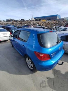 Sin ref REPOSACABEZAS ASIENTO TRASERO CENTRAL para PEUGEOT 307 1.6 2001 364569 - Imagen 1 de 3