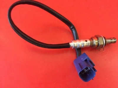SENSOR OXÍGENO REEMPLAZO BOSCH 15521 PARA NISSAN E INFINITI A GRANEL SIN CAJA AGUAS ABAJO Foto 1 de 4