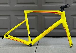 2017 BMC Roadmachine 02 Disc Carbon Road Bike Bicycle Frameset 56 cm Yellow Red